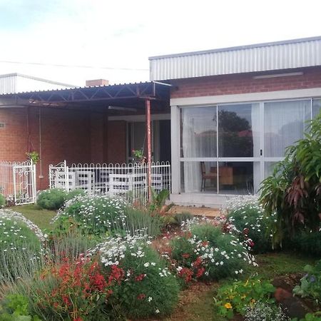 Savanna Bulawayo Extérieur photo