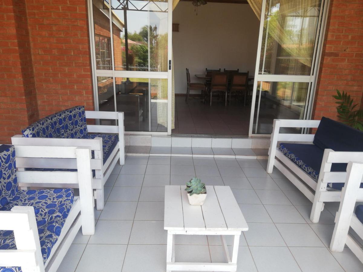 Savanna Bulawayo Extérieur photo