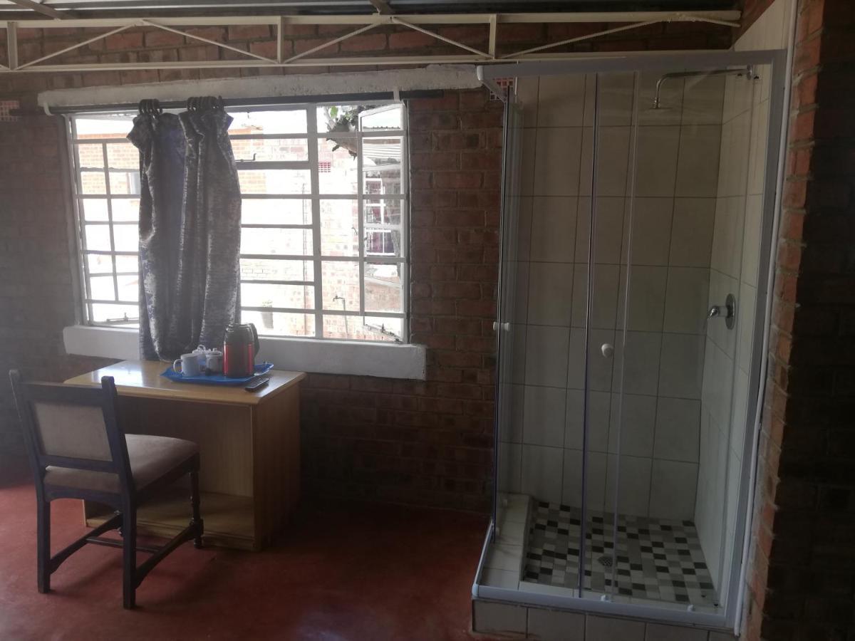 Savanna Bulawayo Extérieur photo