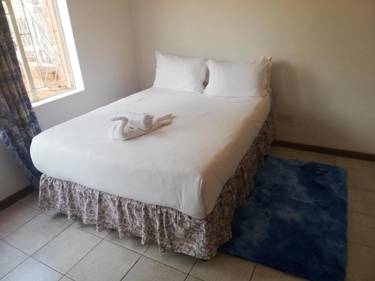 Savanna Bulawayo Extérieur photo