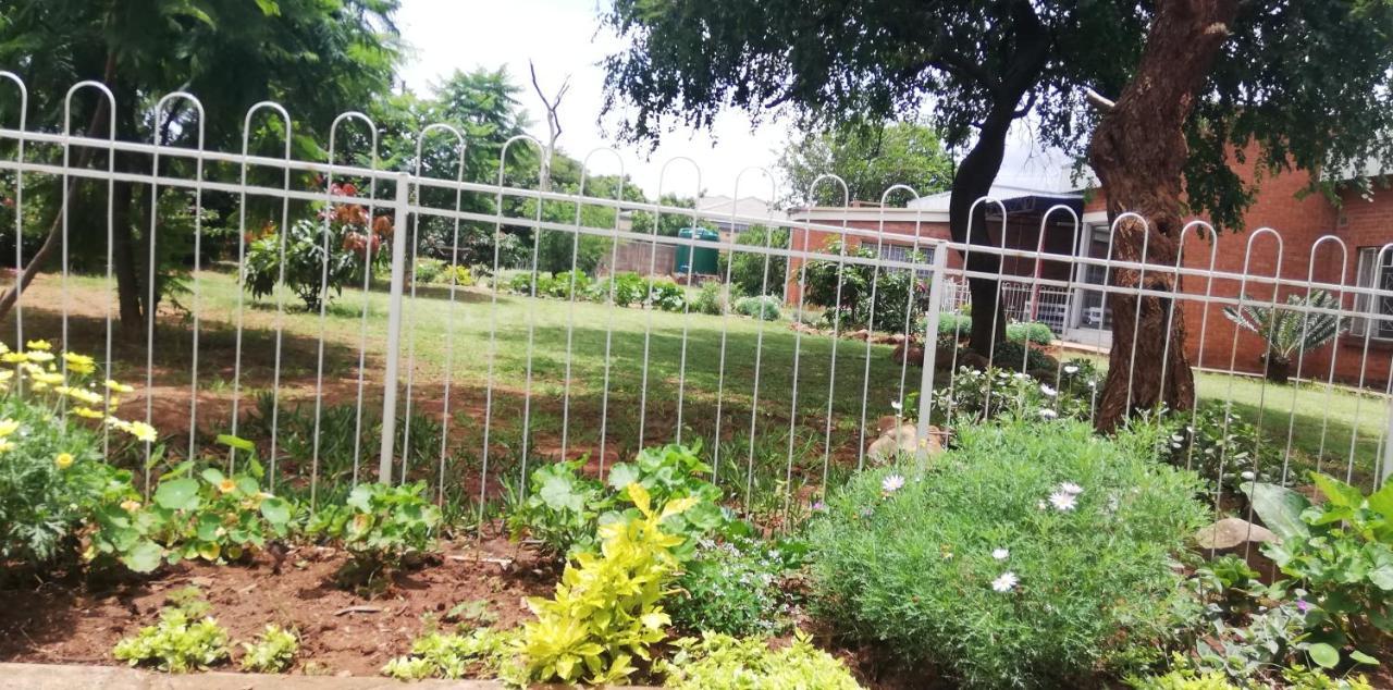 Savanna Bulawayo Extérieur photo