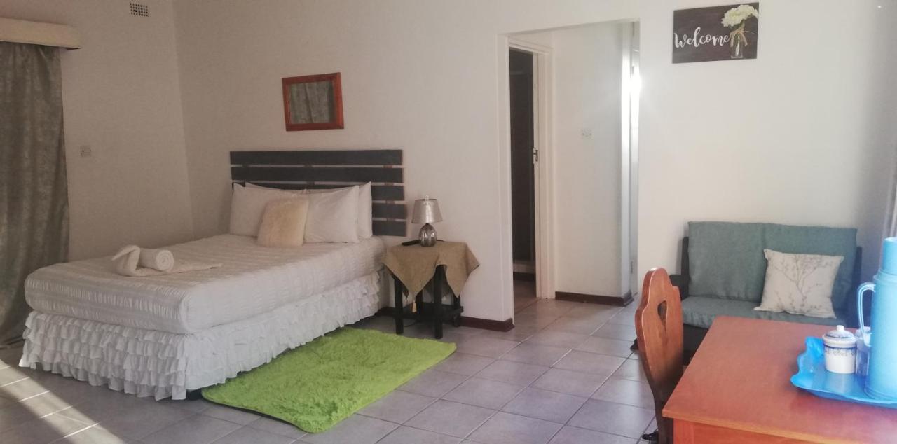 Savanna Bulawayo Extérieur photo