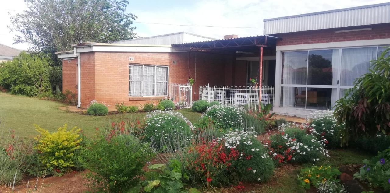 Savanna Bulawayo Extérieur photo