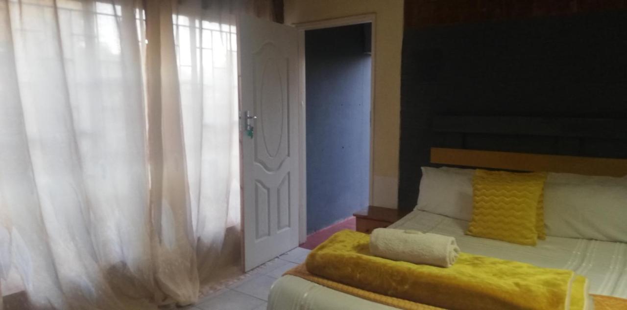 Savanna Bulawayo Extérieur photo